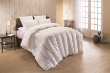 Couette chaude Arizona 240×260 pour 41,70€