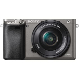 Appareil photo hybride Sony  pour 450,00&euro; au lieu de 899,99&euro;